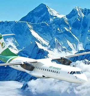 Everest at Eye Level: The Mountain Flight That Beats a Two-Week Trek